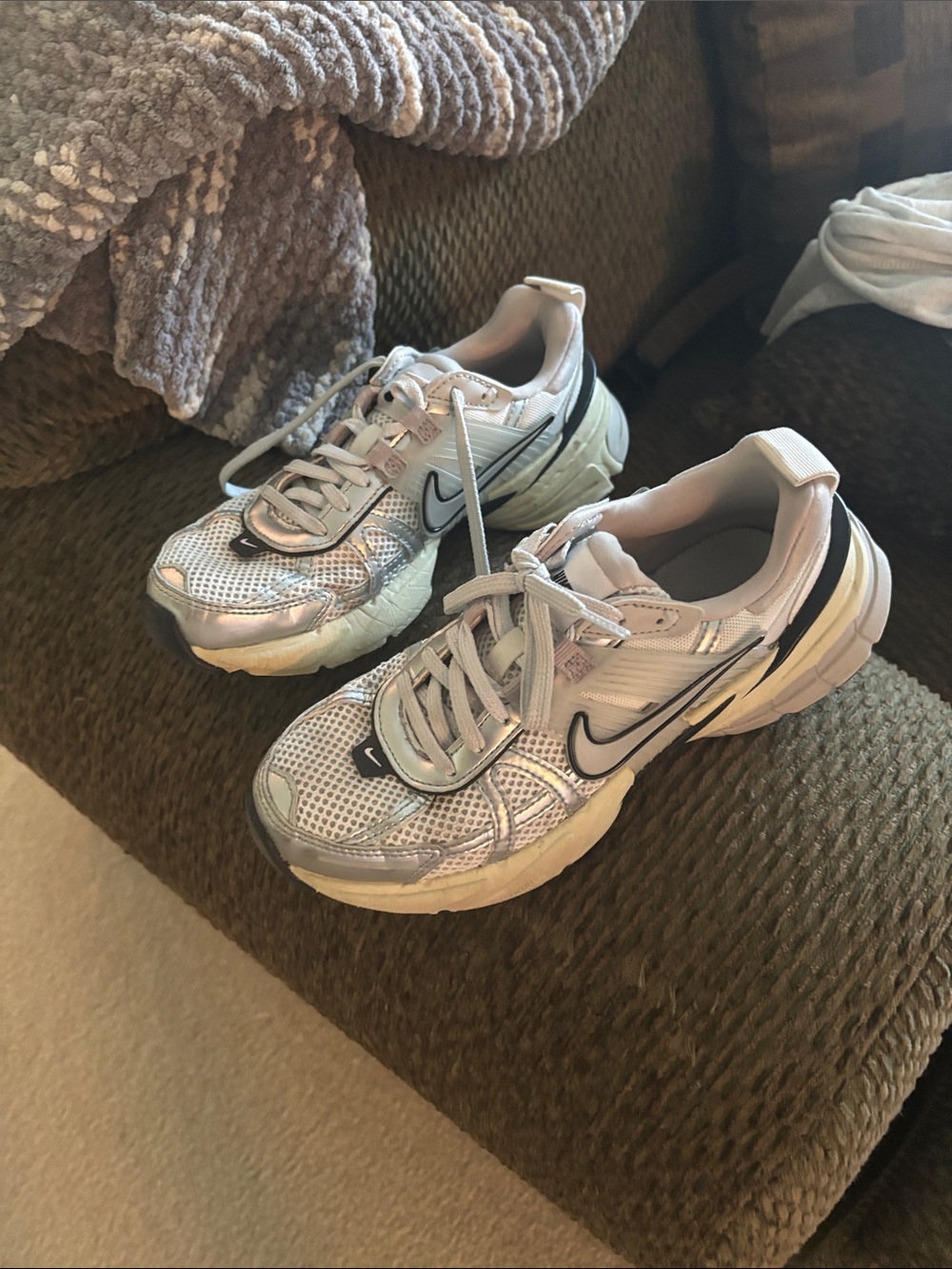 Nike Women’s White Silver Black Running Sneakers